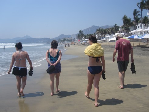 Walk on Manzanillo Beach